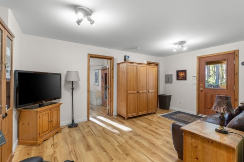 3025 Anmore Creek Way, Anmore, BC 