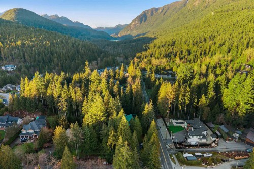 3025 Anmore Creek Way, Anmore, BC 