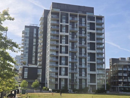 808-3581 Kent Avenue E Vancouver, BC V5S 0H6