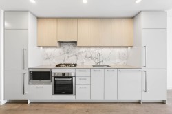 3408-6468 Willingdon Avenue Burnaby, BC V5H 0L3
