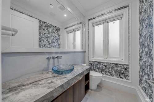 3514 27Th Avenue W, Vancouver, BC 