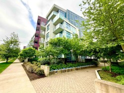 305-5033 Cambie Street  Vancouver, BC V5Z 0H6