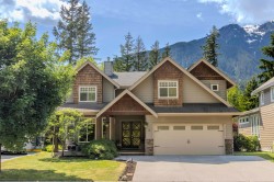 3-1355 Depot Road Squamish, BC V0N 1H0