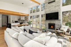 9149 Wedge Creek Rise Whistler, BC V8E 1M1