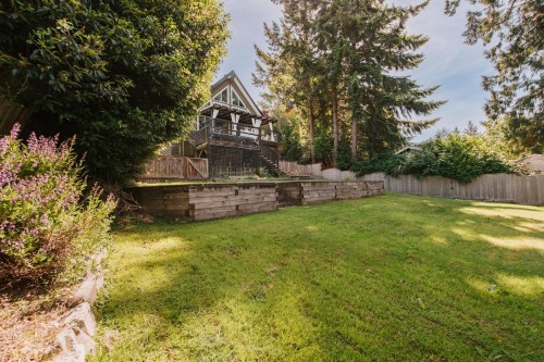 4981 Geer Road, Sechelt, BC - Outdoor