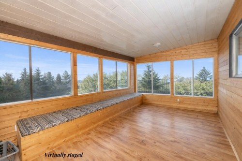 4934 Geer Road, Sechelt, BC 