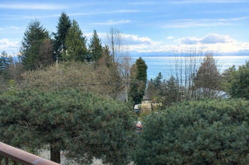 4934 Geer Road, Sechelt, BC 
