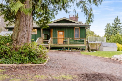 1405 Velvet Road  Gibsons, BC V0N 1V0