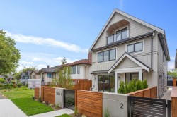 2-2258 Napier Street  Vancouver, BC V5L 2P2