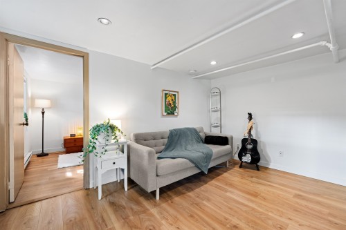 38 Slocan Street N, Vancouver, BC 