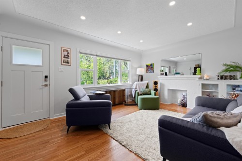 38 Slocan Street N, Vancouver, BC 