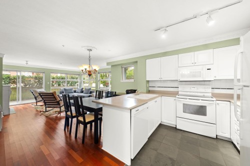 104-2815 Yew Street, Vancouver, BC 