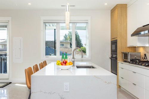 1470 57Th Avenue W, Vancouver, BC 