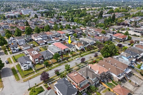 2964 4Th Avenue E, Vancouver, BC 