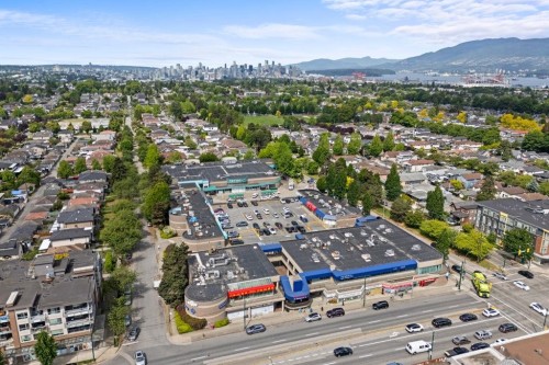 2964 4Th Avenue E, Vancouver, BC 