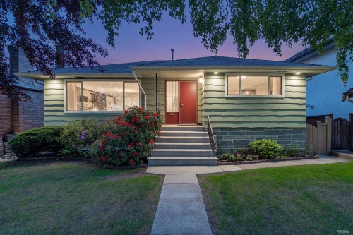 580 64Th Avenue W, Vancouver, BC 