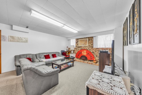 580 64Th Avenue W, Vancouver, BC 