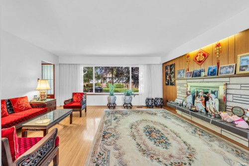 580 64Th Avenue W, Vancouver, BC 