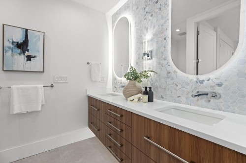 2-5061 Blenheim Street, Vancouver, BC 