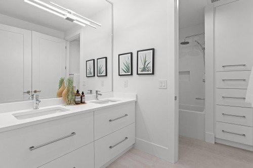 2-5061 Blenheim Street, Vancouver, BC 