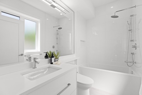 2-5061 Blenheim Street, Vancouver, BC 