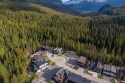 1721 River Run Place Whistler, BC V8E 1J7