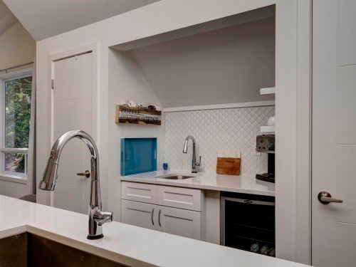 6165 Coracle Drive, Sechelt, BC 
