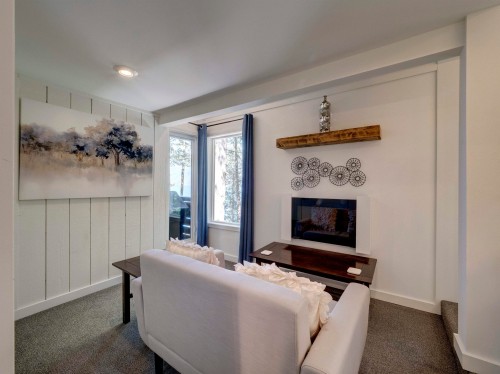 6165 Coracle Drive, Sechelt, BC 