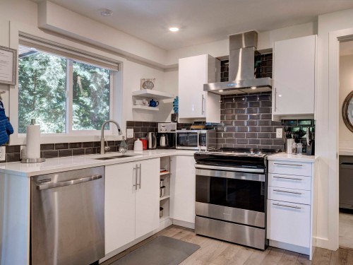 6165 Coracle Drive, Sechelt, BC 