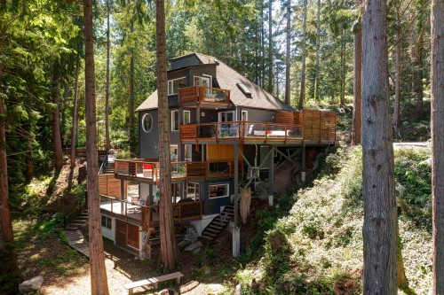 6165 Coracle Drive, Sechelt, BC 