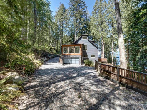 6165 Coracle Drive, Sechelt, BC 