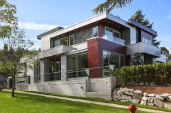 1909 Discovery Street  Vancouver, BC V6R 4K5