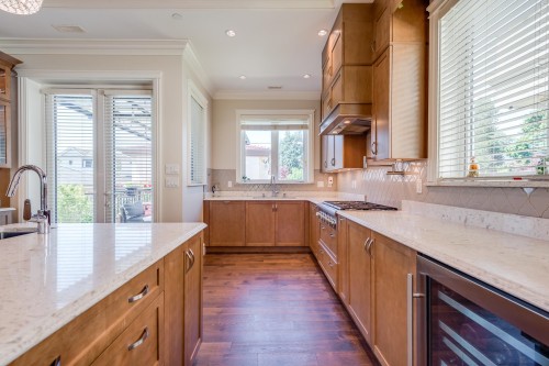 2507 King Edward Avenue W, Vancouver, BC 