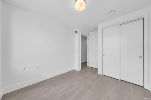 2210 1St Avenue E, Vancouver, BC 