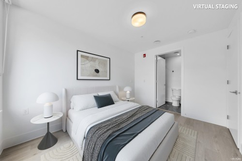 2210 1St Avenue E, Vancouver, BC 