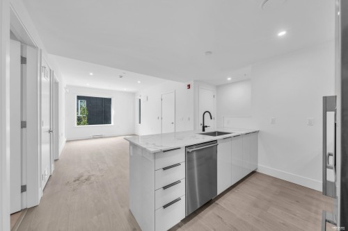 2210 1St Avenue E, Vancouver, BC 