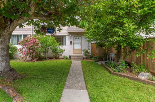 2029 Fraser Avenue, Port Coquitlam, BC 