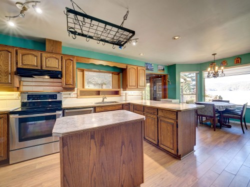 6283 Sechelt Inlet Road, Sechelt, BC 