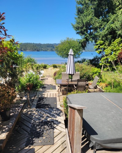 6283 Sechelt Inlet Road, Sechelt, BC 
