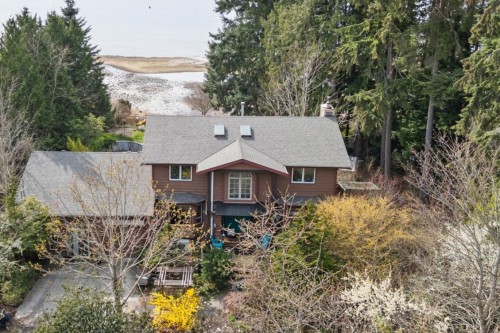 6283 Sechelt Inlet Road, Sechelt, BC 