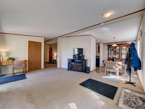 6283 Sechelt Inlet Road, Sechelt, BC 