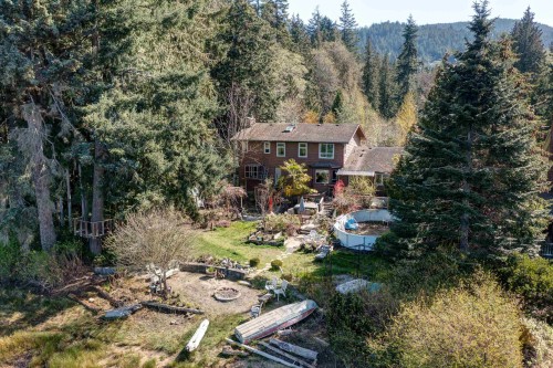 6283 Sechelt Inlet Road, Sechelt, BC 