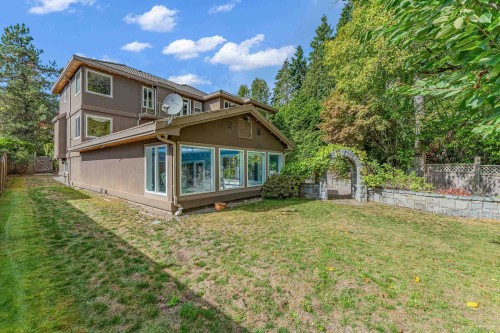 1729 Hampton Drive, Coquitlam, BC 