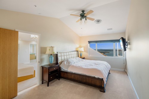 1526 Chippendale Court, West Vancouver, BC 