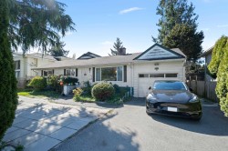 9771 Pinewell Crescent  Richmond, BC V7A 2C7