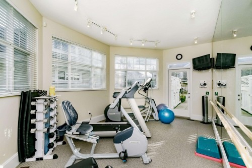 65-5900 Ferry Road, Delta, BC - Indoor Photo Showing Gym Room