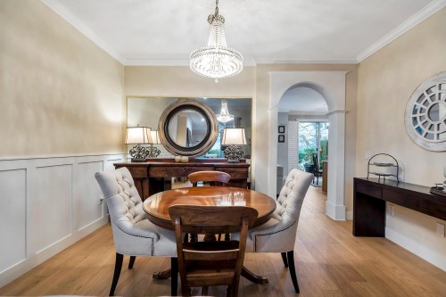 65-5900 Ferry Road, Delta, BC - Indoor Photo Showing Dining Room
