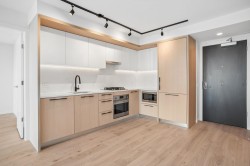 753-5189 Earles Street  Vancouver, BC V5R 5H4