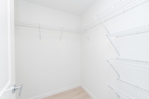 3187 Kent Avenue North E, Vancouver, BC 