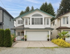 3451 Liverpool Street  Port Coquitlam, BC V3B 3V9